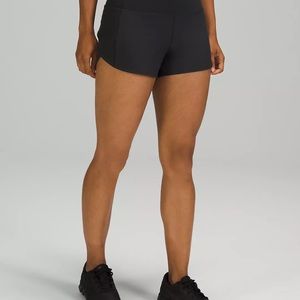 Lululemon Speed Up Mid-Rise Lined Short 4" size 4 Black